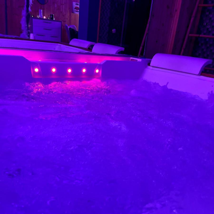 Aux 67 Nuances - Spa Châtenois Esterno foto